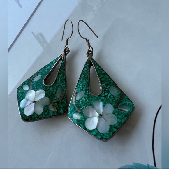 Alpaca Mexico Turquoise & Abalone Inlaid Earrings - Picture 2 of 3